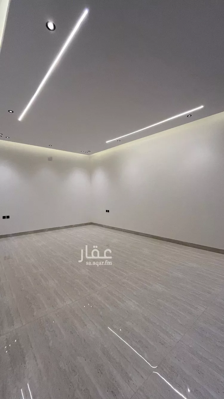 فيلا للبيع في شارع كرم الحربي, حي المهدية, مدينة الرياض, منطقة الرياض صورة 5