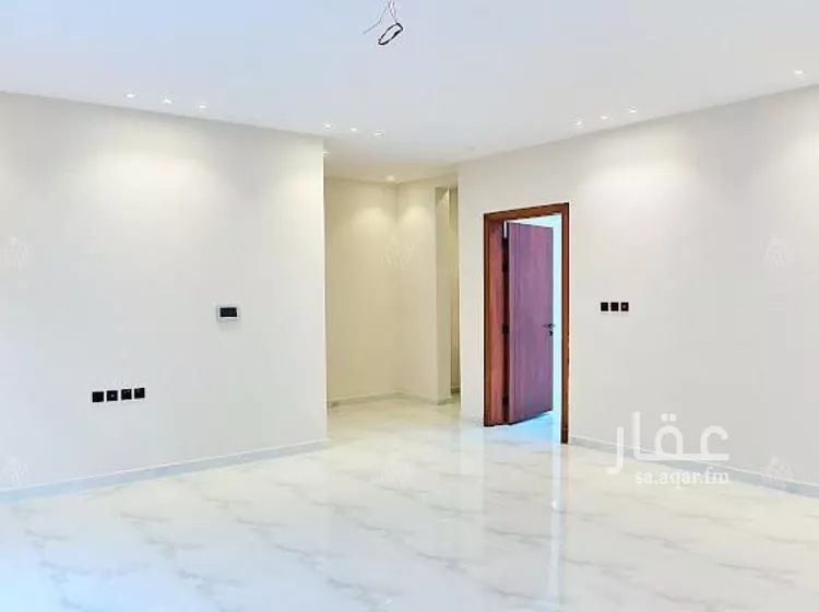 فيلا للبيع في شارع النجيب القوصي, حي المهدية, مدينة الرياض, منطقة الرياض صورة 3