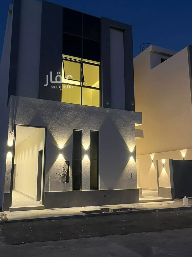 فيلا للبيع في شارع أبي زرعة الهمذاني, حي المهدية, مدينة الرياض, منطقة الرياض صورة 2