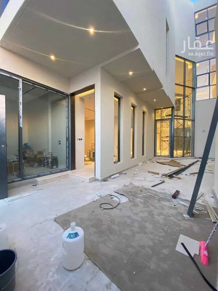 فيلا للبيع في شارع أبي عروة, حي المهدية, مدينة الرياض, منطقة الرياض صورة 5