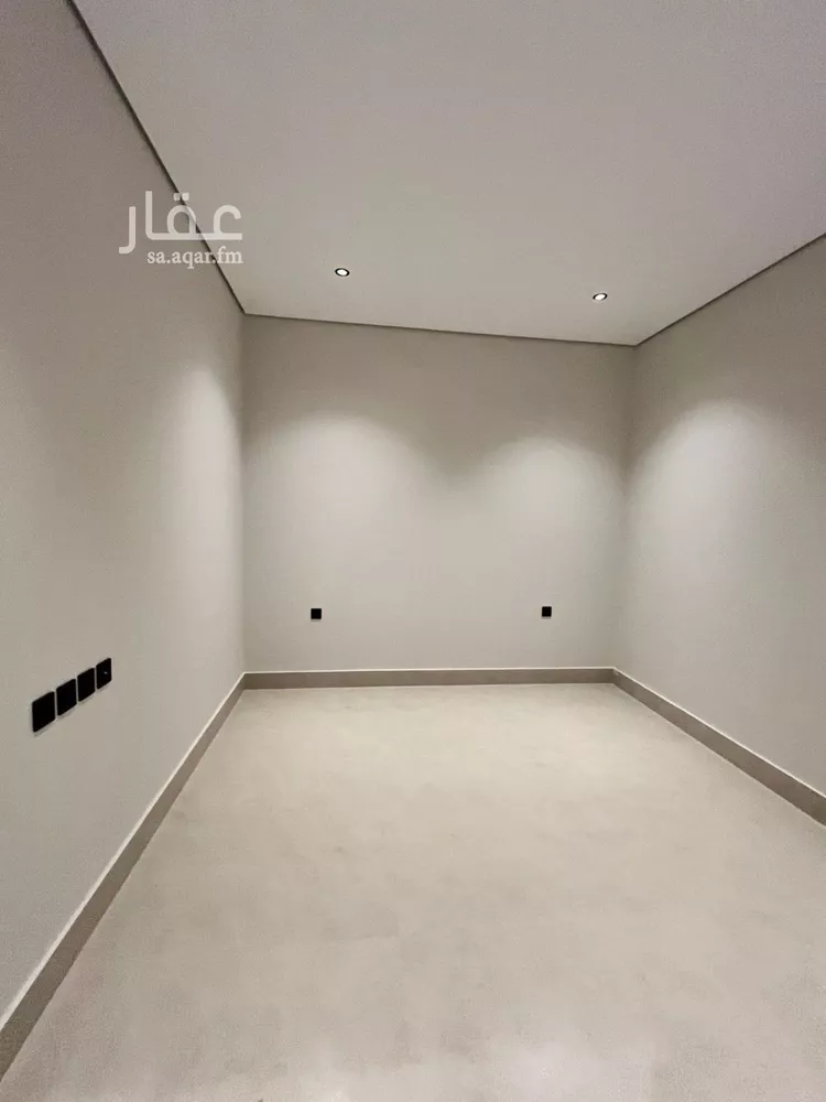 Villa for Sale in Riyadh Al Mahdiyah 17
