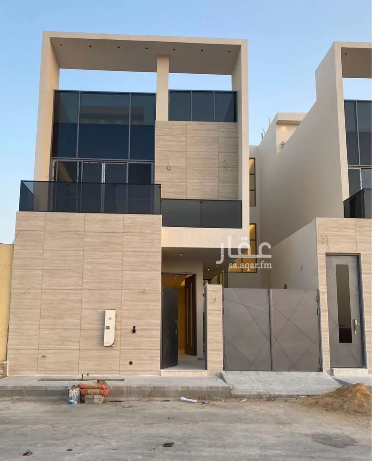 فيلا للبيع في شارع أبي عروة, حي المهدية, مدينة الرياض, منطقة الرياض صورة 2