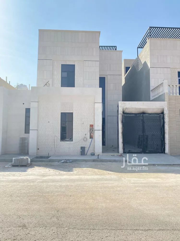فيلا للبيع في شارع إبراهيم بن عمر الدميري, حي المهدية, مدينة الرياض, منطقة الرياض