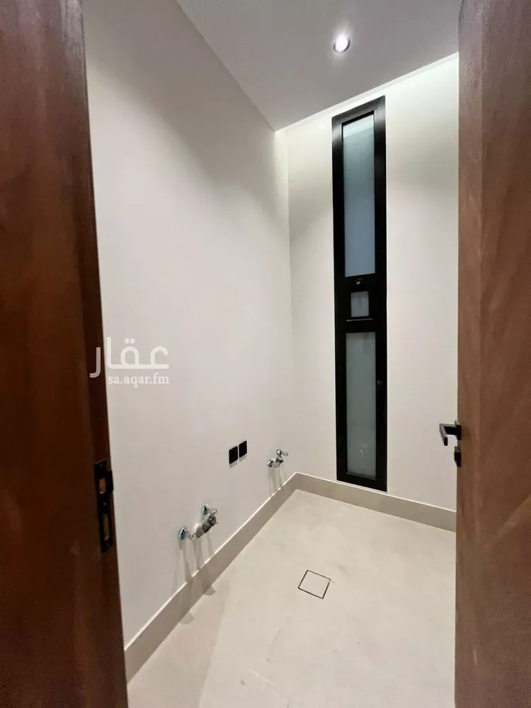 Villa for Sale in Riyadh Al Mahdiyah 18