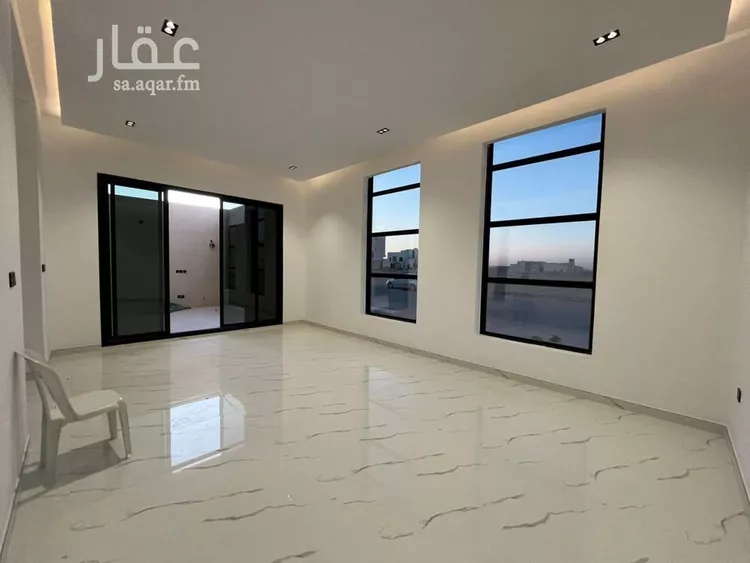 فيلا للبيع في شارع عبداللطيف بن المبارك, حي المهدية, مدينة الرياض, منطقة الرياض صورة 5