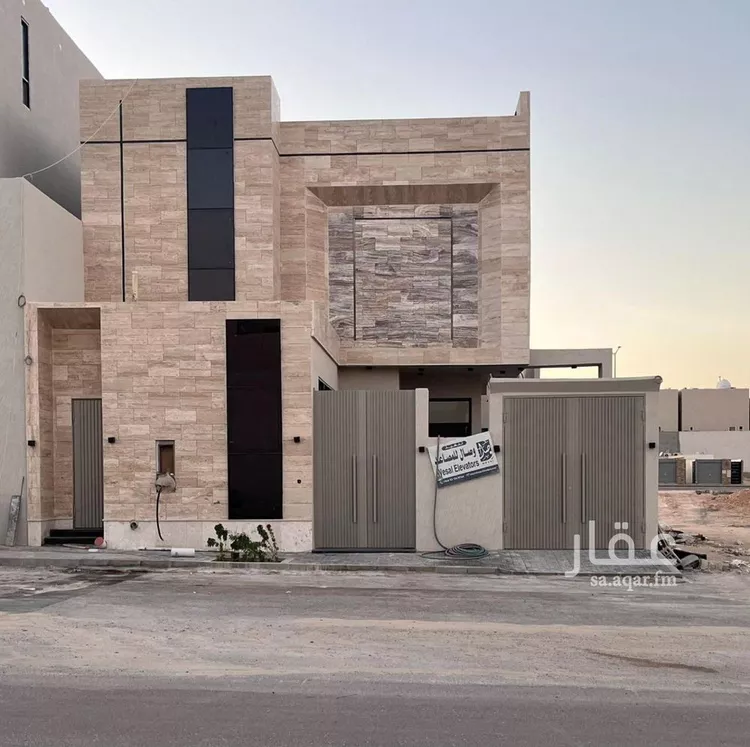 فيلا للبيع في شارع محمد بن أحمد الحجازي, حي المهدية, مدينة الرياض, منطقة الرياض صورة 2