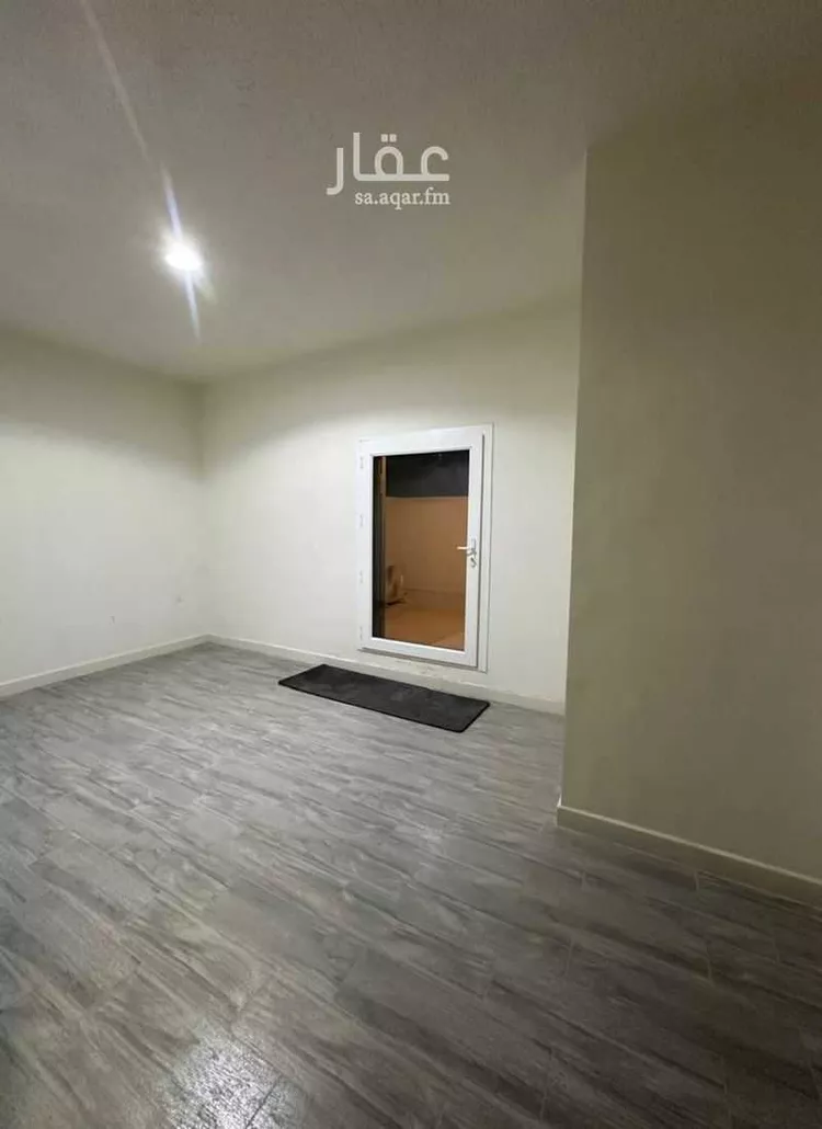 فيلا للإيجار في شارع عبدالرحمن العمادي ، حي مطار الملك خالد الدولي ، الرياض ، منطقة الرياض صورة 4