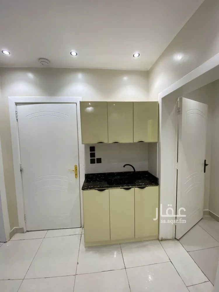 شقة للإيجار في شارع الخفجي, حي اليرموك, مدينة الرياض, منطقة الرياض 3