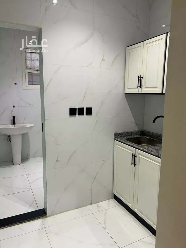 شقة للإيجار في شارع عبدالله بن شهيوين, حي الملقا, مدينة الرياض, منطقة الرياض