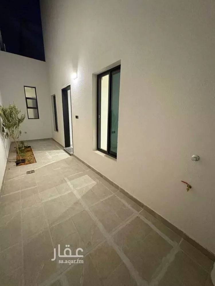دور للبيع في شارع أربيل, حي الزهرة, مدينة الرياض, منطقة الرياض صورة 4