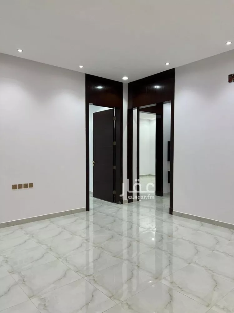 دور للبيع في شارع ابن ابي حكيم, حي الشفاء, مدينة الرياض, منطقة الرياض صورة 2
