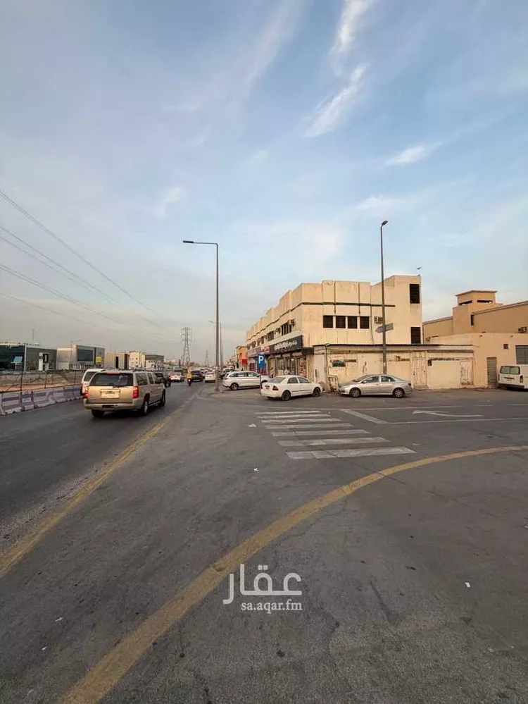 عمارة للإيجار في شارع ابن تيمية, حي بدر, مدينة الرياض, منطقة الرياض صورة 2