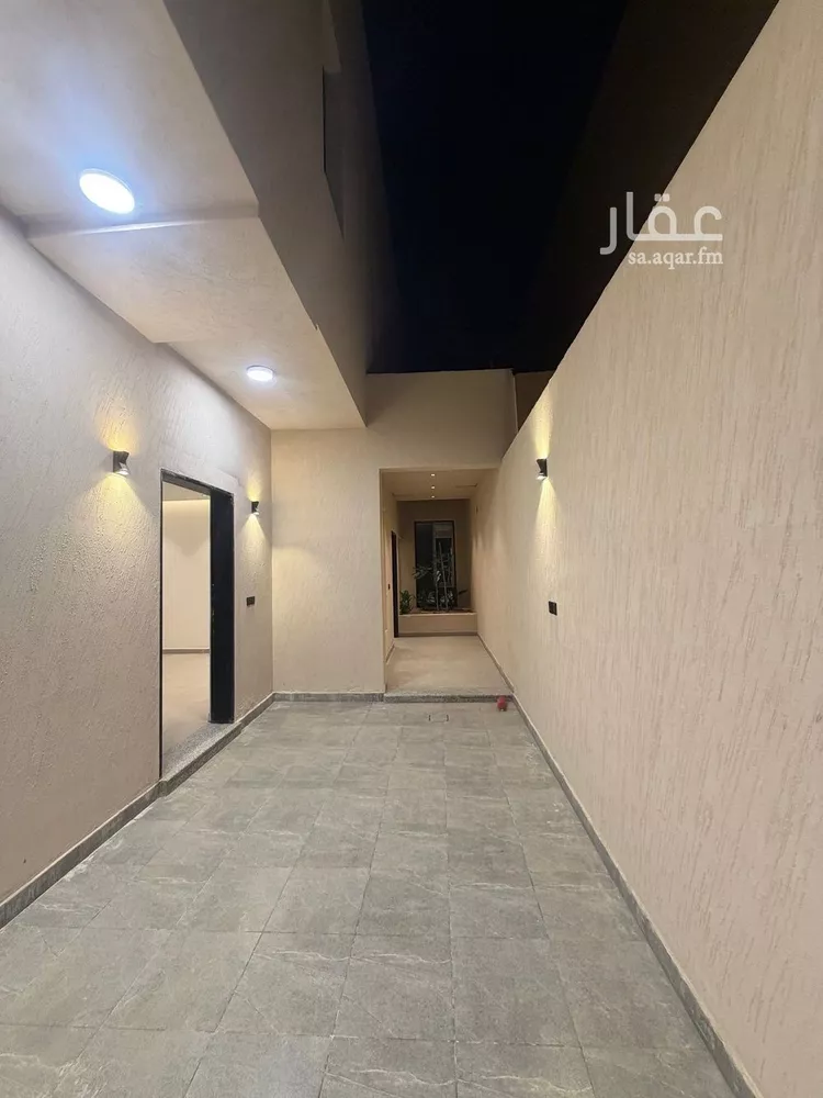دور للبيع في شارع بركات الأنماطي, حي عكاظ, مدينة الرياض, منطقة الرياض صورة 2