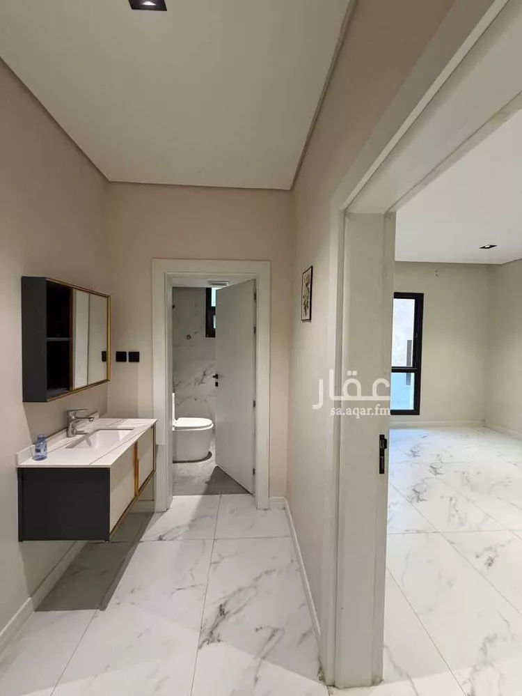 شقة للبيع في شارع الفرسان, حي عكاظ, مدينة الرياض, منطقة الرياض صورة 3