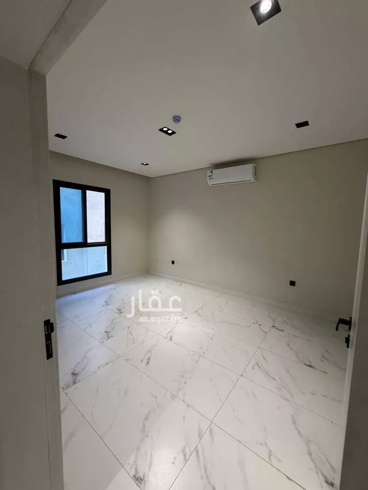 شقة للبيع في شارع الفرسان, حي عكاظ, مدينة الرياض, منطقة الرياض صورة 2