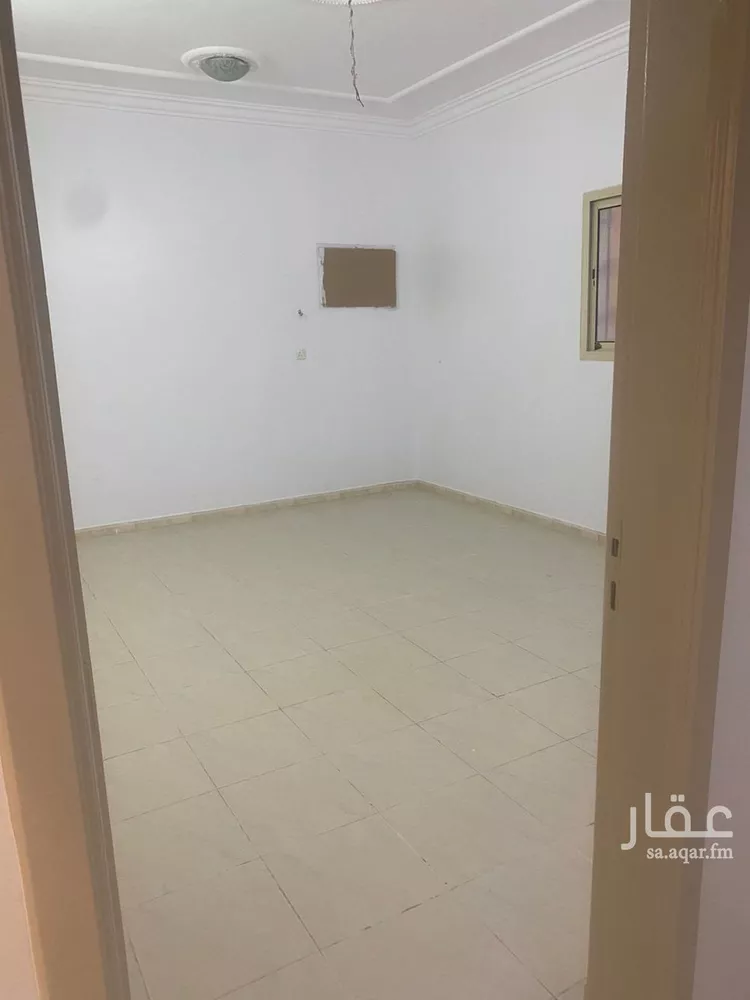 شقة للبيع في شارع عبدالرحمن بن قاسم, حي عكاظ, مدينة الرياض, منطقة الرياض صورة 3