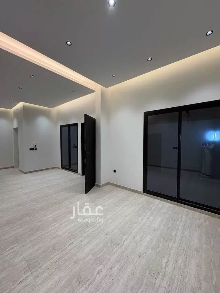 دور للبيع في شارع الوليد بن النضر, حي الشفاء, مدينة الرياض, منطقة الرياض صورة 2