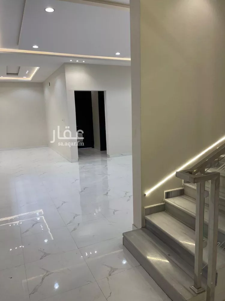 فيلا للإيجار في شارع يحيى بن أكثم, حي عكاظ, مدينة الرياض, منطقة الرياض صورة 3