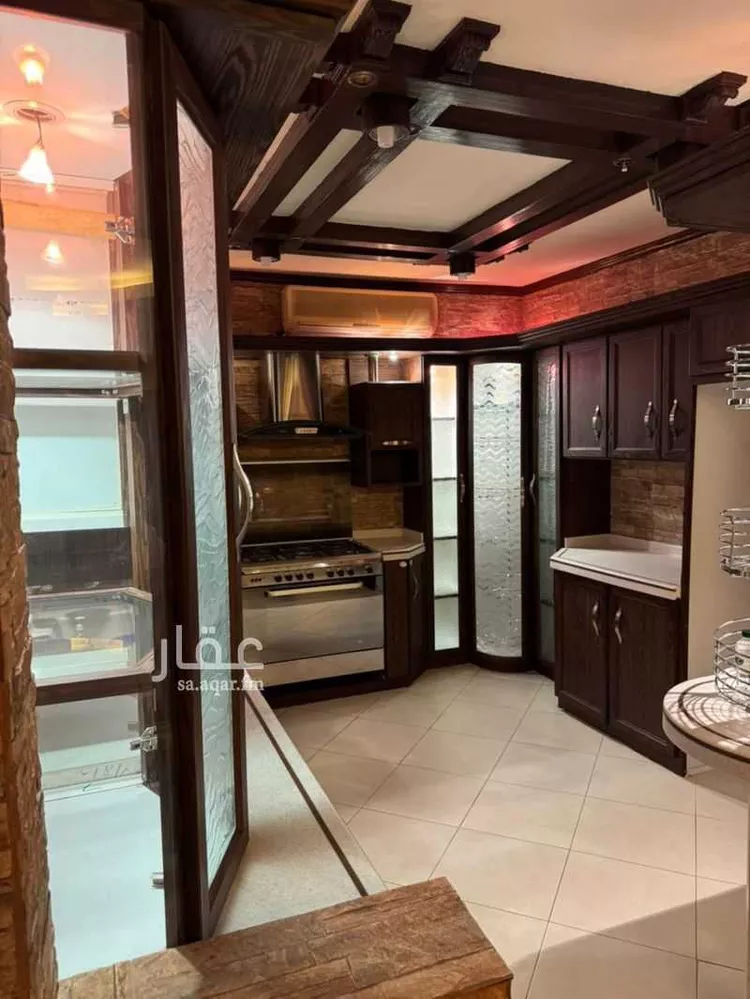 شقة للبيع في شارع قيس بن عائذ, حي بدر, مدينة الرياض, منطقة الرياض صورة 4