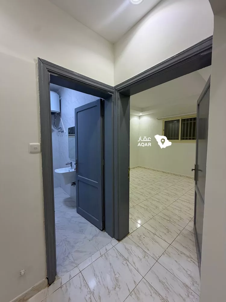 Building for Rent in Riyadh Al Marwah صورة 5