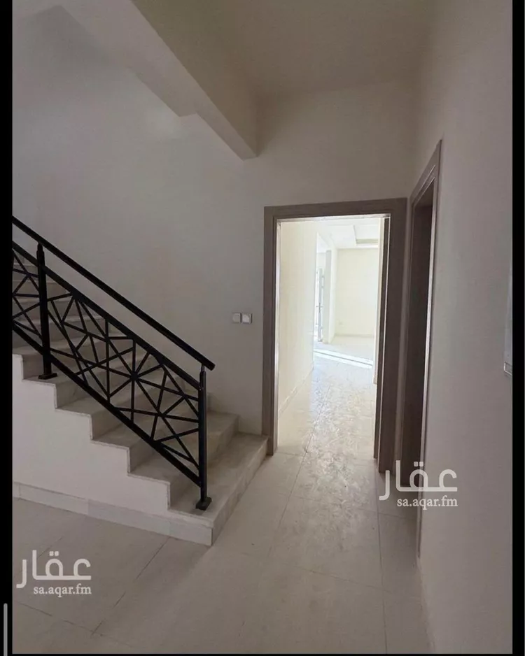 فيلا للإيجار في حي مطار الملك خالد الدولي ، الرياض