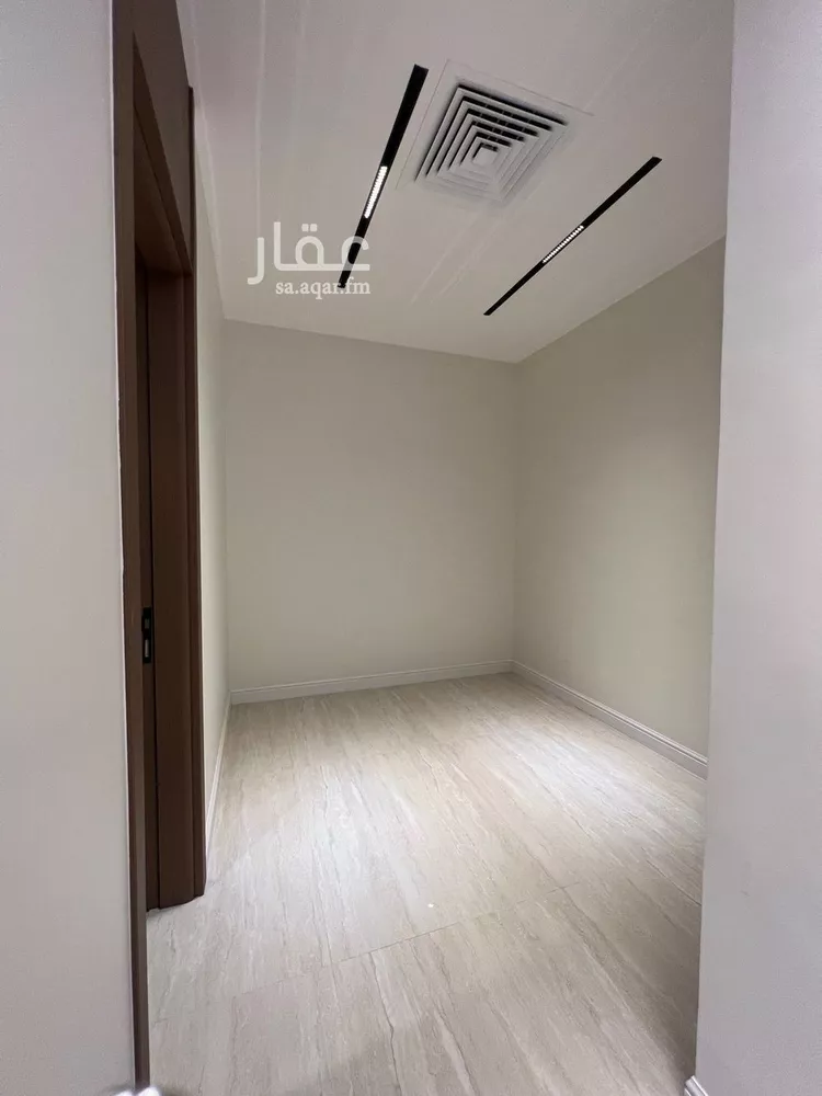 Villa for Sale in Riyadh Al Malqa 11