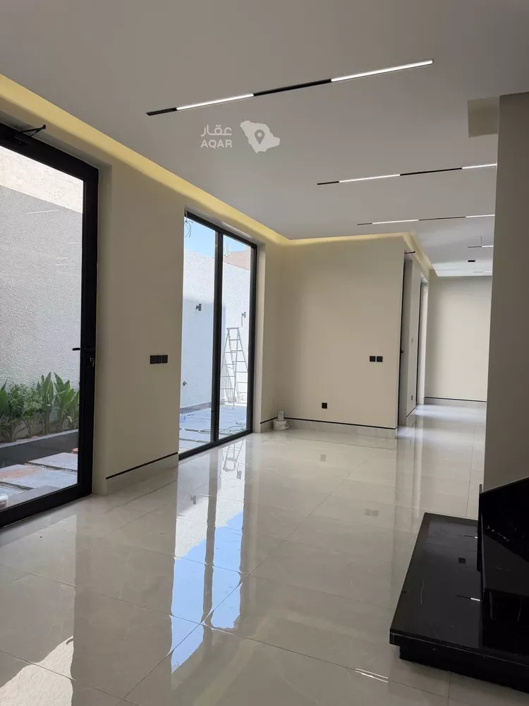 فيلا للبيع في شارع رقم 405, حي الملقا, مدينة الرياض, منطقة الرياض 7