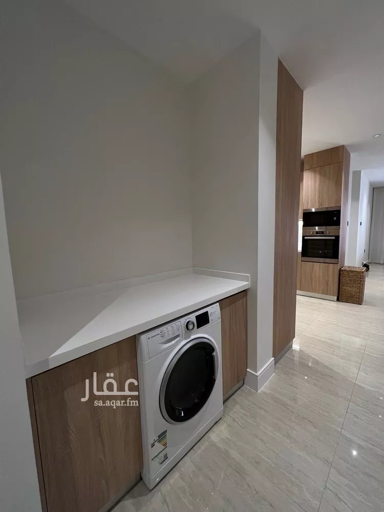 Building for Rent in Riyadh Ash Shuhada 7