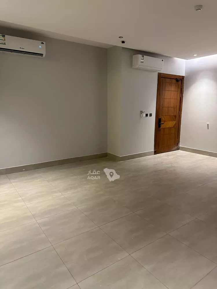 شقة للإيجار في شارع وادي نعام, حي الملقا, مدينة الرياض, منطقة الرياض 14