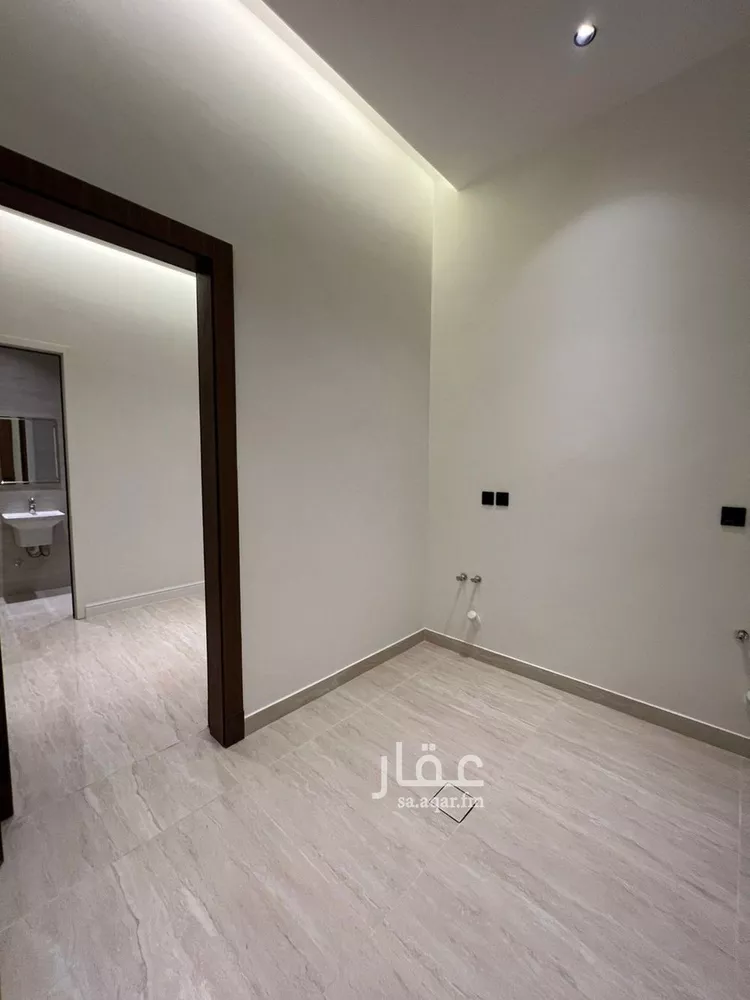فيلا للبيع في شارع رقم 240, حي النرجس, مدينة الرياض, منطقة الرياض 10