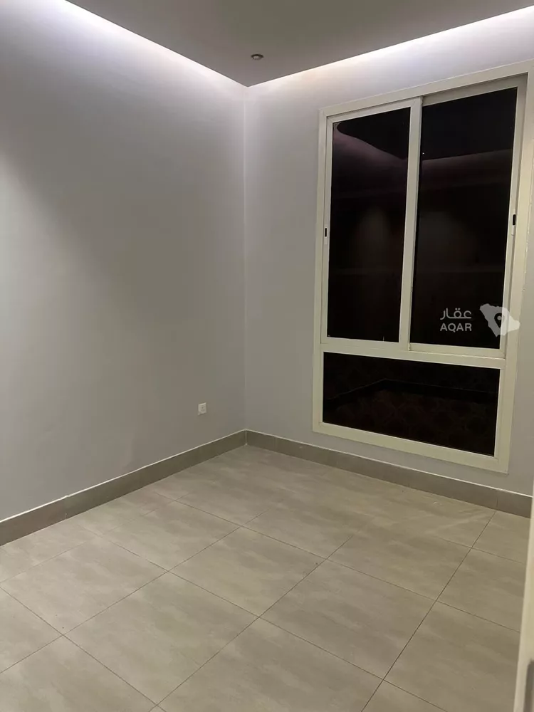 شقة للإيجار في شارع وادي نعام, حي الملقا, مدينة الرياض, منطقة الرياض 7