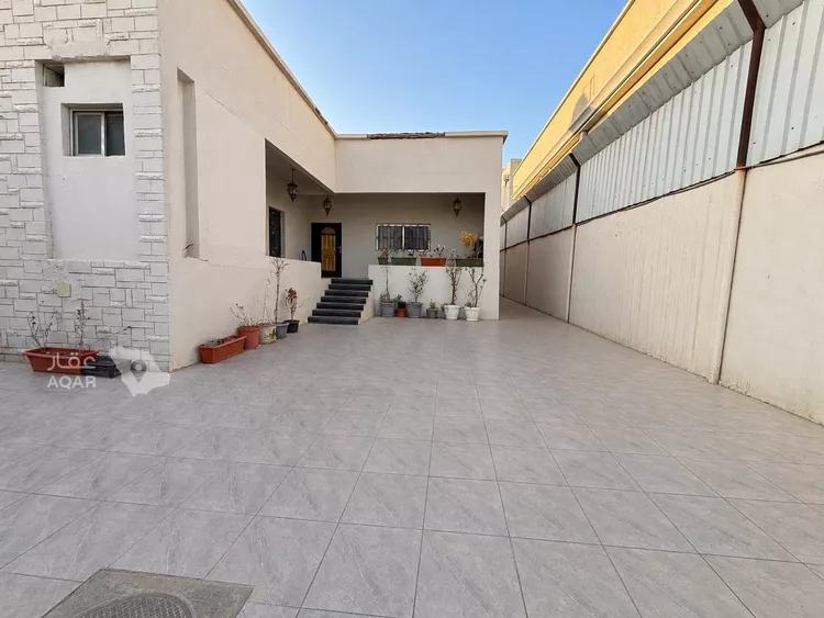 فيلا للبيع في شارع الجودة, حي العزيزية, مدينة الرياض, منطقة الرياض 2