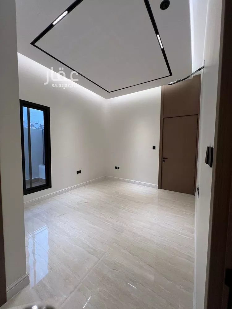 Villa for Sale in Riyadh Al Malqa 17