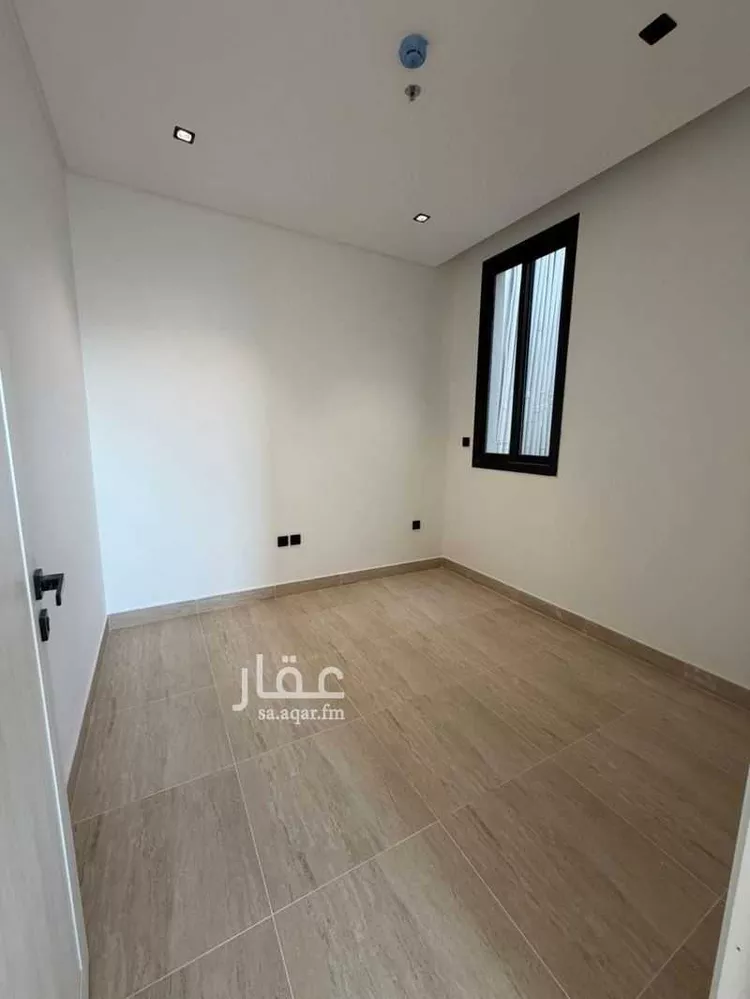 Floor for Sale in Riyadh Al Ezdihar