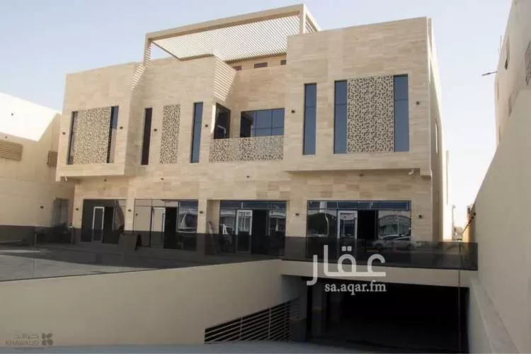 عمارة للإيجار في شارع سعود بن عبدالعزيز بن محمد الفرعي, حي النزهة, مدينة الرياض, منطقة الرياض