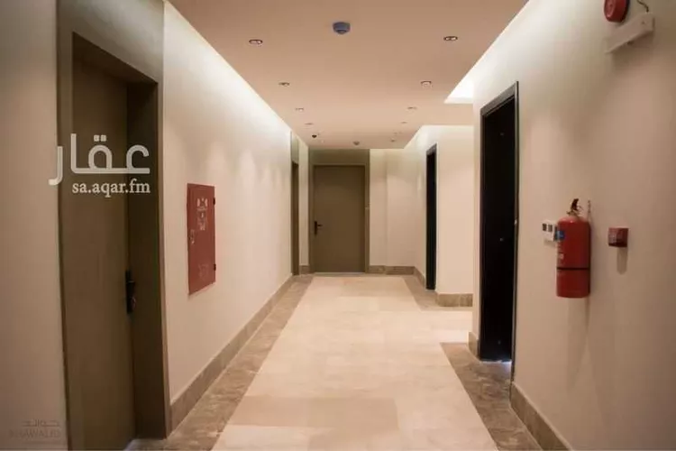 عمارة للإيجار في شارع سعود بن عبدالعزيز بن محمد الفرعي, حي النزهة, مدينة الرياض, منطقة الرياض صورة 2