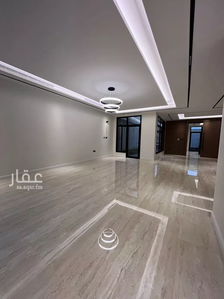 فيلا للبيع في شارع خليج السويس, حي الملقا, مدينة الرياض, منطقة الرياض صورة 2