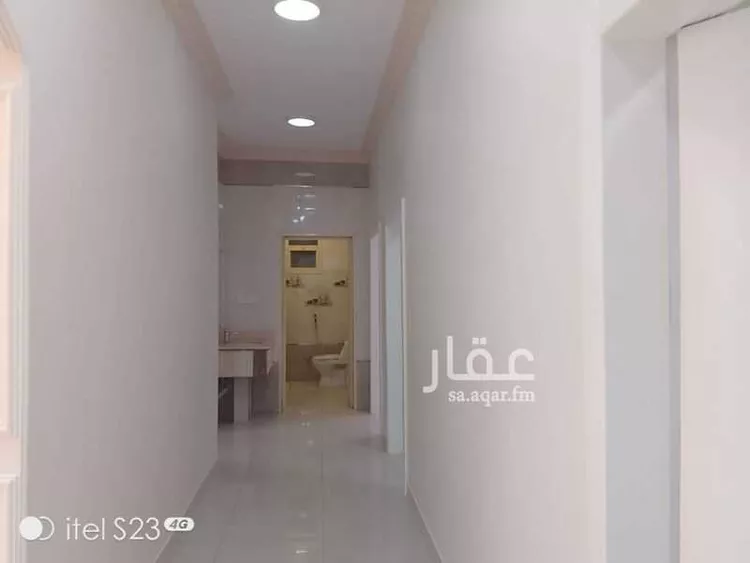 شقة للإيجار في شارع زرعة بن ضمرة العامري ، حي المدينة ، الرس ، الرس صورة 3