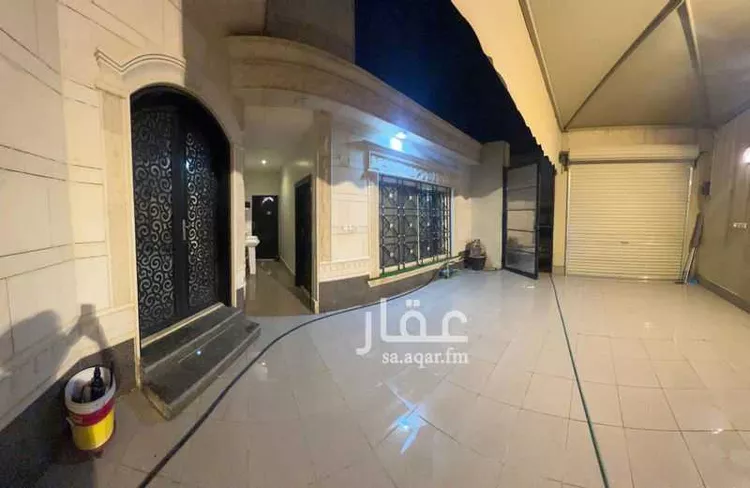 فيلا للبيع في شارع مجد الدين بن الأثير, حي عكاظ, مدينة الرياض, منطقة الرياض صورة 4