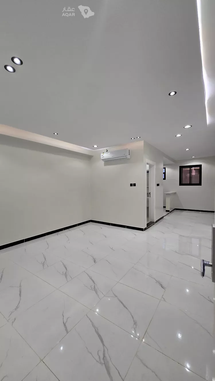 شقة للإيجار في شارع ابي الحسن بن الاثير, حي الشهداء, مدينة الرياض, منطقة الرياض 3