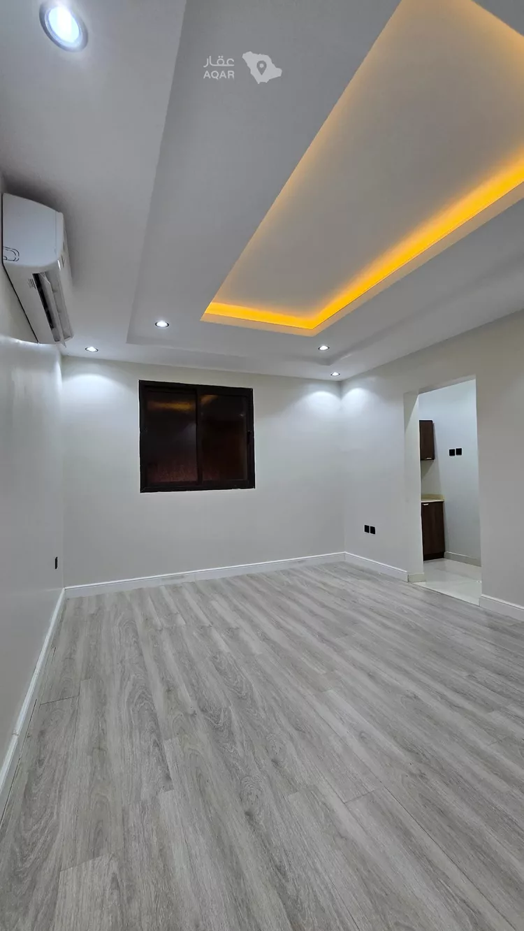 شقة للإيجار في شارع عبدالرحمن بن عزاز, حي الشهداء, مدينة الرياض, منطقة الرياض 3