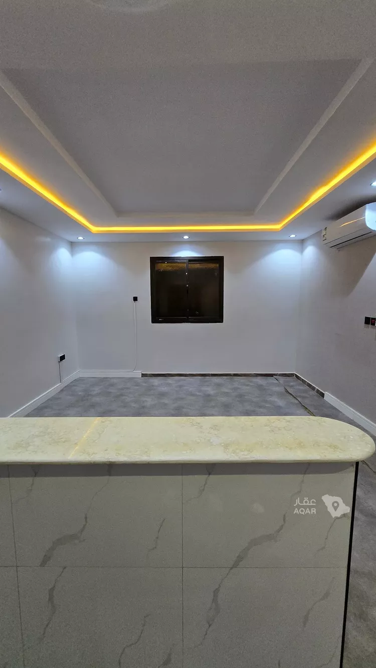 شقة للإيجار في شارع عبدالرحمن بن عزاز, حي الشهداء, مدينة الرياض, منطقة الرياض 12