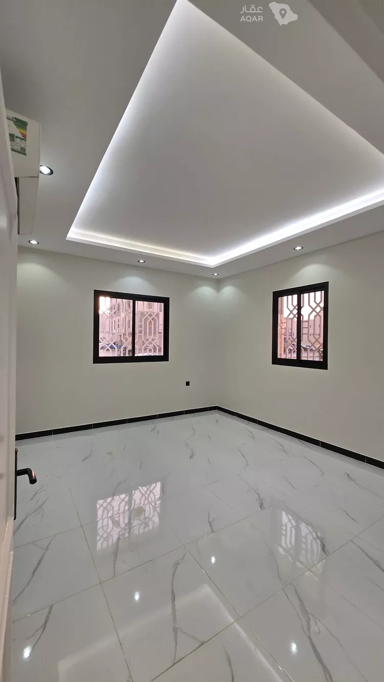 شقة للإيجار في شارع ابي الحسن بن الاثير, حي الشهداء, مدينة الرياض, منطقة الرياض