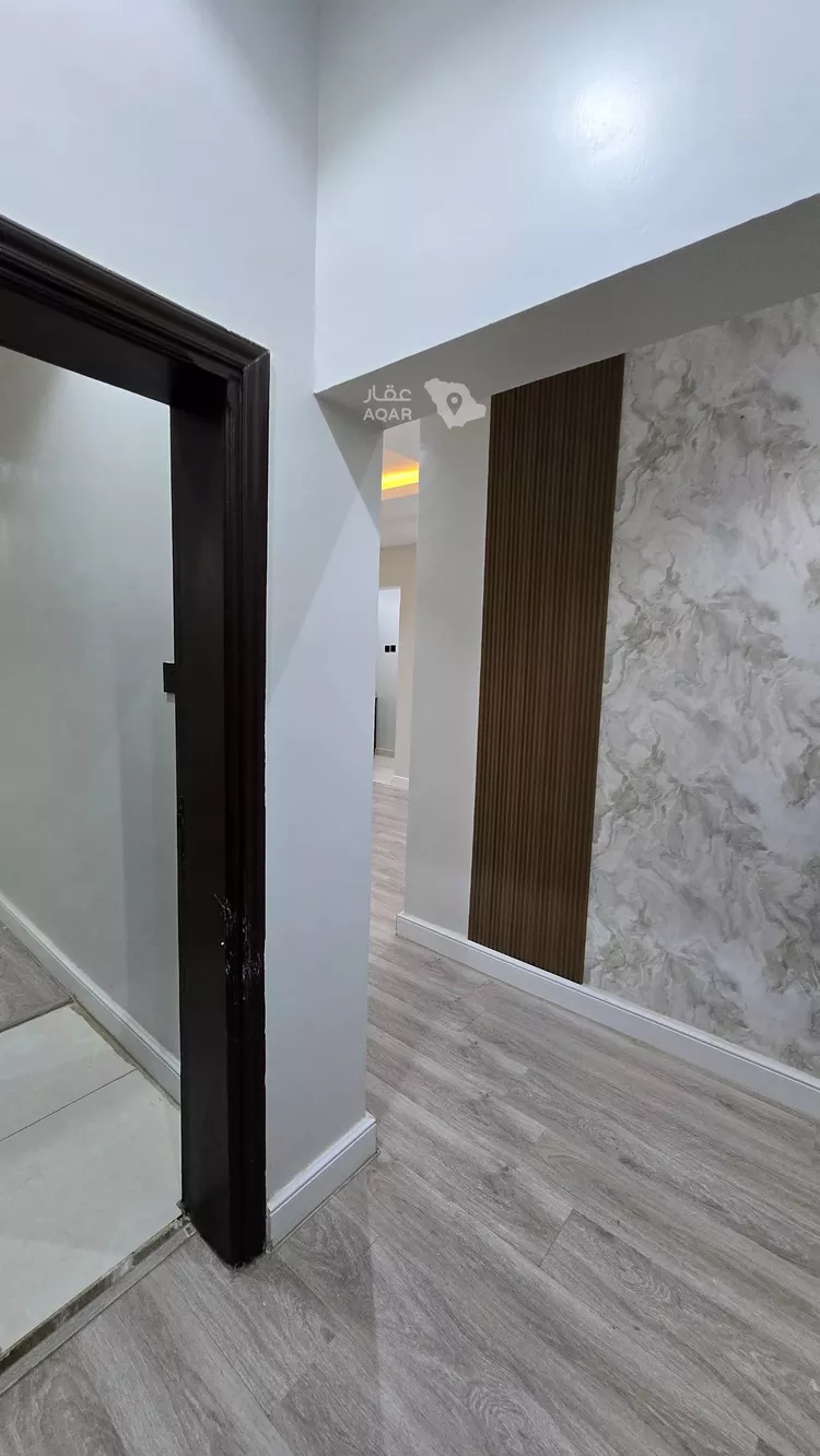 شقة للإيجار في شارع عبدالرحمن بن عزاز, حي الشهداء, مدينة الرياض, منطقة الرياض 5