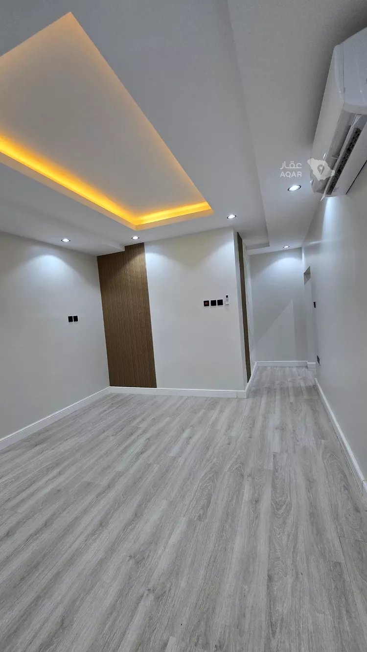 شقة للإيجار في شارع عبدالرحمن بن عزاز, حي الشهداء, مدينة الرياض, منطقة الرياض 4