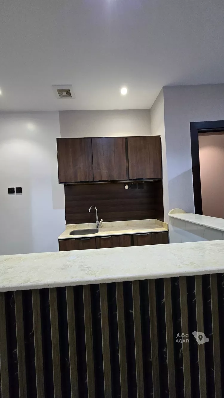 شقة للإيجار في شارع عبدالرحمن بن عزاز, حي الشهداء, مدينة الرياض, منطقة الرياض 13