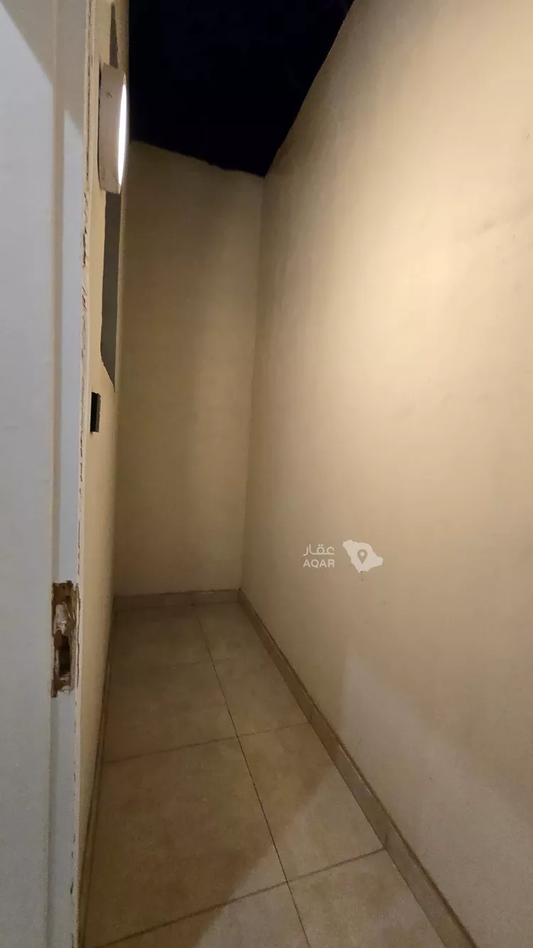 شقة للإيجار في شارع عبدالرحمن بن عزاز, حي الشهداء, مدينة الرياض, منطقة الرياض 13
