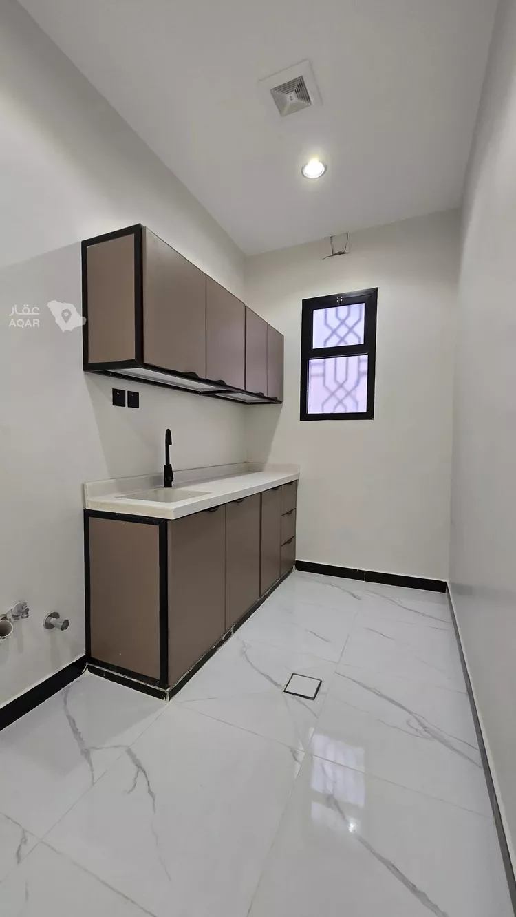شقة للإيجار في شارع ابي الحسن بن الاثير, حي الشهداء, مدينة الرياض, منطقة الرياض 3