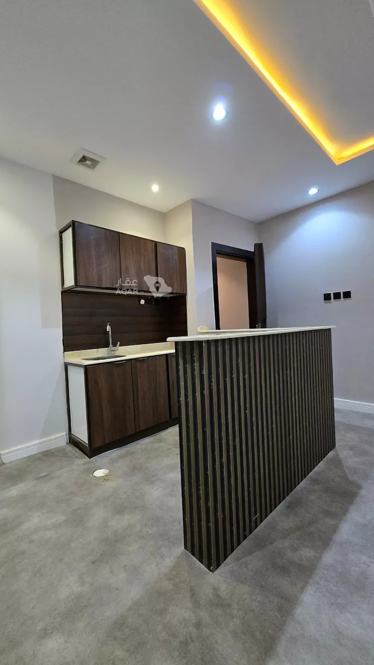 شقة للإيجار في شارع عبدالرحمن بن عزاز, حي الشهداء, مدينة الرياض, منطقة الرياض 3