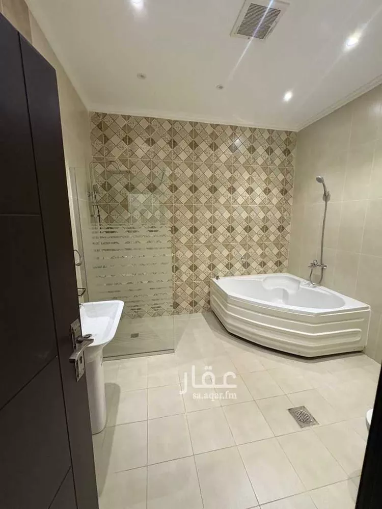 فيلا للإيجار في شارع عبدالله الادزع, حي الزهراء, مدينة جدة, منطقة مكة المكرمة صورة 5